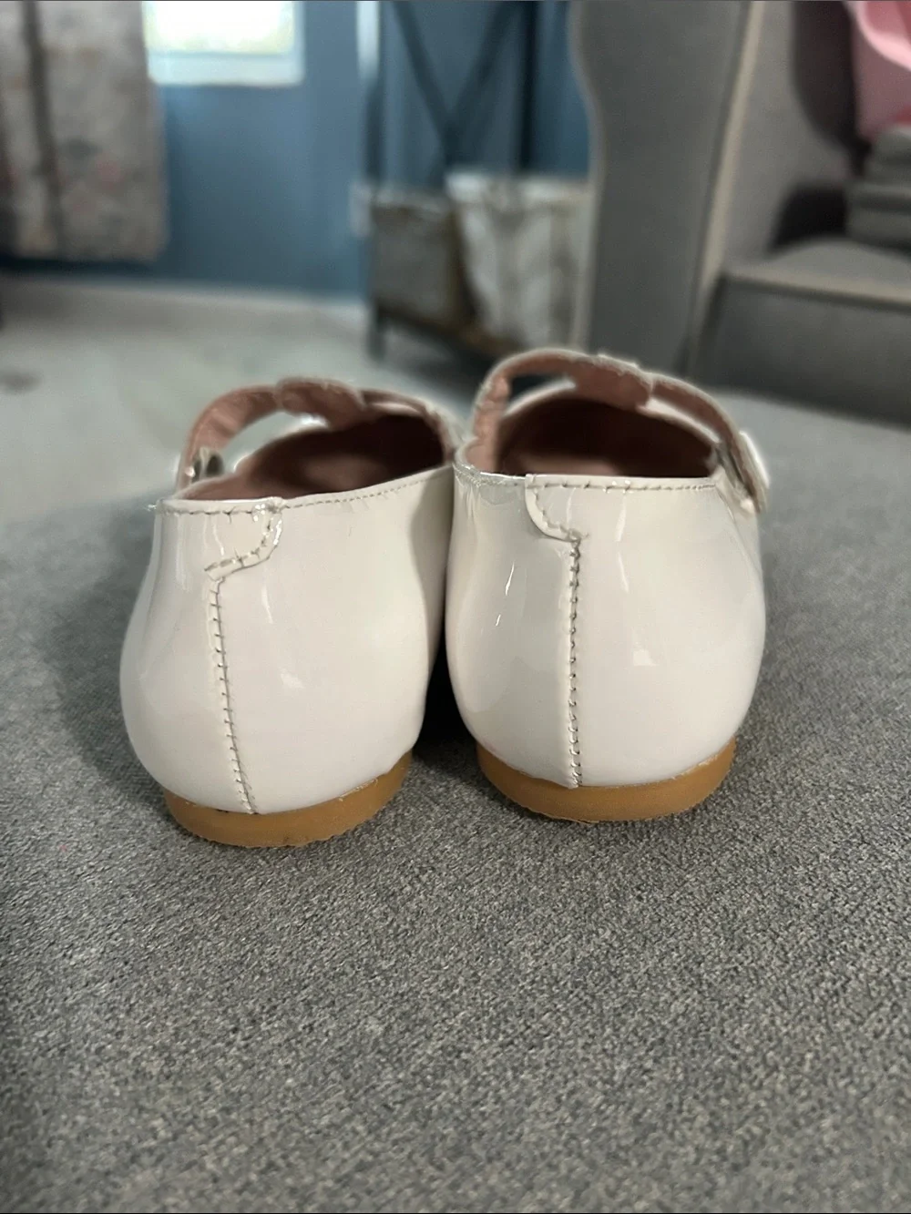 jacardi paris elegant white